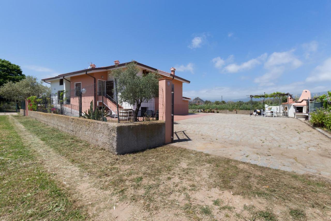 1 - Villa Is Orrosas - Apartments 1 - Sa Crai Apartments Sardinian Experience لوتْسوراي المظهر الخارجي الصورة