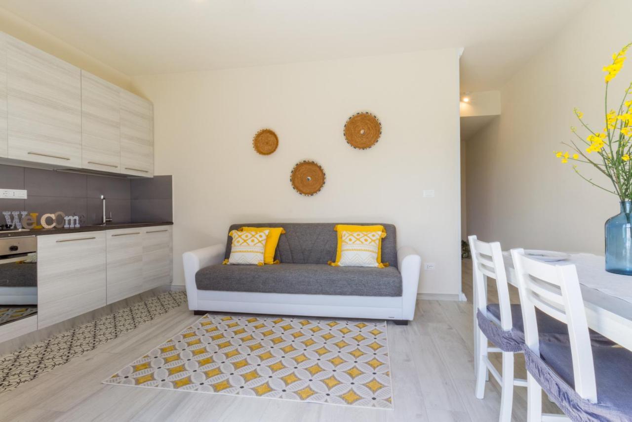 1 - Villa Is Orrosas - Apartments 1 - Sa Crai Apartments Sardinian Experience لوتْسوراي المظهر الخارجي الصورة