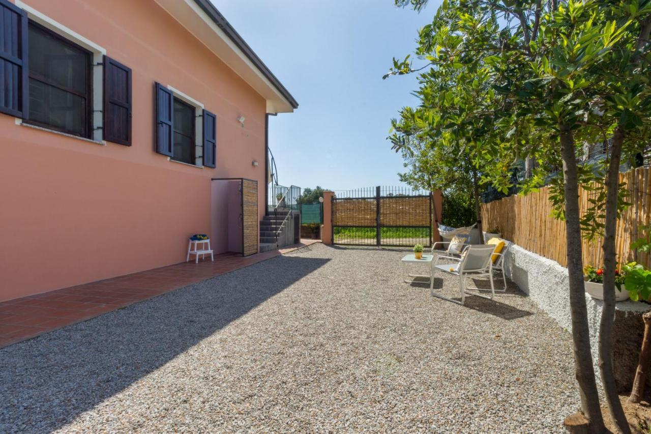 1 - Villa Is Orrosas - Apartments 1 - Sa Crai Apartments Sardinian Experience لوتْسوراي المظهر الخارجي الصورة